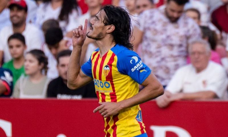 Cavani vertrekt na 16 jaar uit Europa: El Matador transfervrij weg bij Valencia