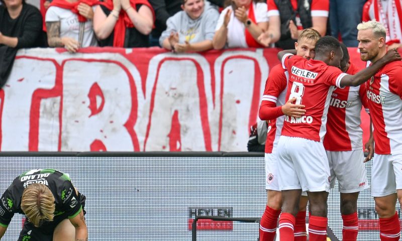 Antwerp wint eerste wedstrijd