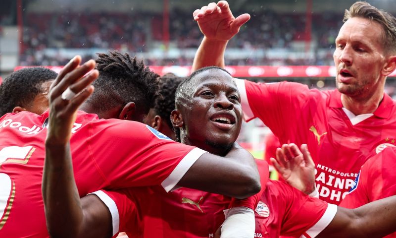 PSV kent goede generale voor Johan Cruijff Schaal met winst op Nottingham Forest