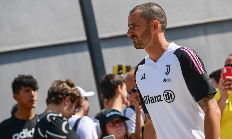 Bonucci aangeboden bij Ajax: 'Maar ze gaan met niemand het gesprek aan'