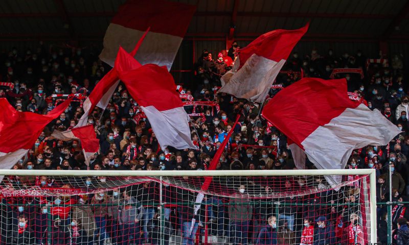 OFFICIEEL: KV Kortrijk stelt met Welshman nieuwe aanvaller voor