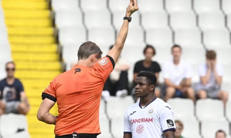 OFFICIEEL: Anderlecht leent Abdulrazak uit aan BK Häcken