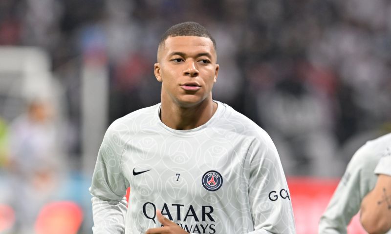 'Luis Enrique wil Mbappé op veld zetten'