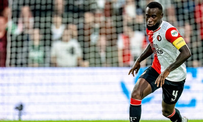 'Geertruida-transfer kwestie van tijd, Feyenoord op zoek naar twee vervangers'