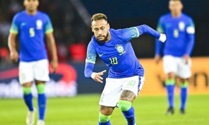 'PSG heeft slecht nieuws voor Neymar, Verratti en drie anderen'