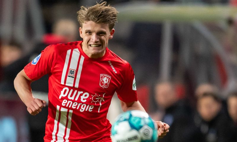 Oosting bevestigt Twente-domper, Van Wolfswinkel vervangt Steijn