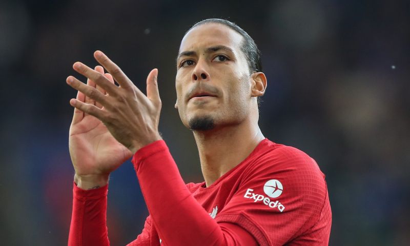 Van Dijk verklapt: 'Ik vroeg na de wedstrijd of hij blijft, goed voor Oranje'