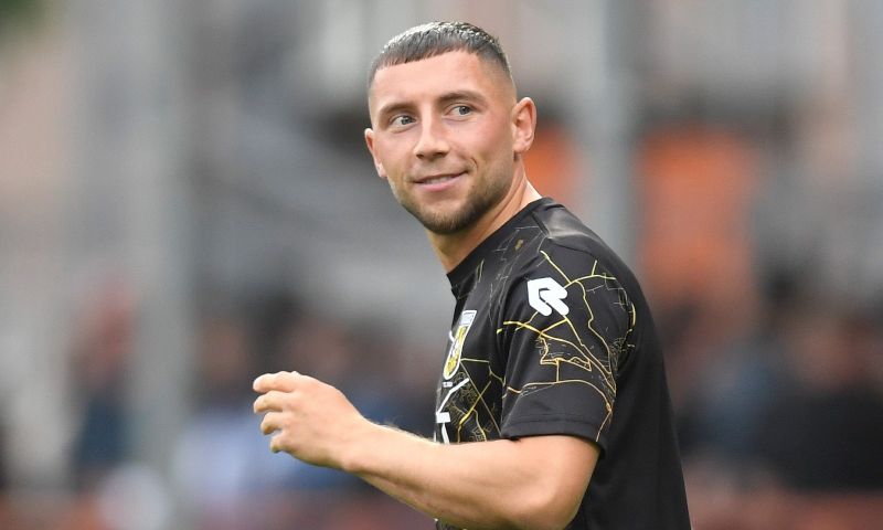 Vitesse verliest 'klassespeler en voorbeeldprof' Wittek aan Bundesliga