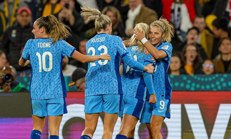 Wiegman bereikt WK-finale met Engeland