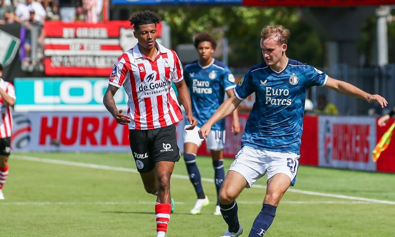 Basisdebutant Feyenoord kan tegentreffer niet voorkomen: 'Hij moet korter zitten'