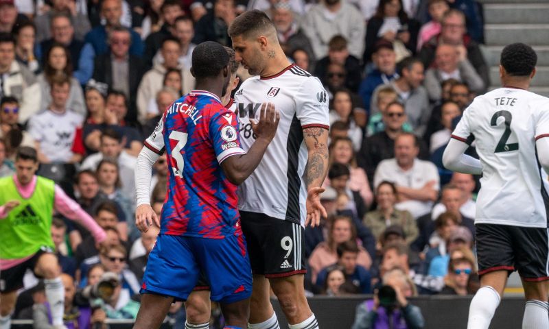 Fulham vestigt 'met tegenzin' nieuw transferrecord met vertrek Mitrovic