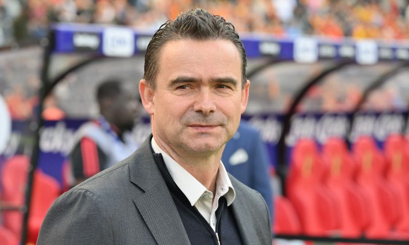 Overmars duidelijk: 'Denk niet dat we iets kunnen betekenen in Champions League'