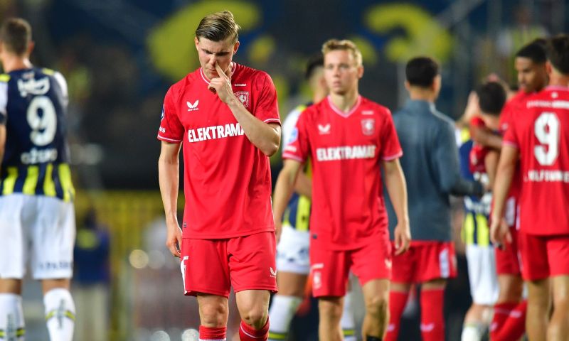 Ochtendkranten over AZ en FC Twente