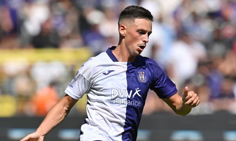 Flips: "Als Anderlecht belt, ben je geflatteerd"