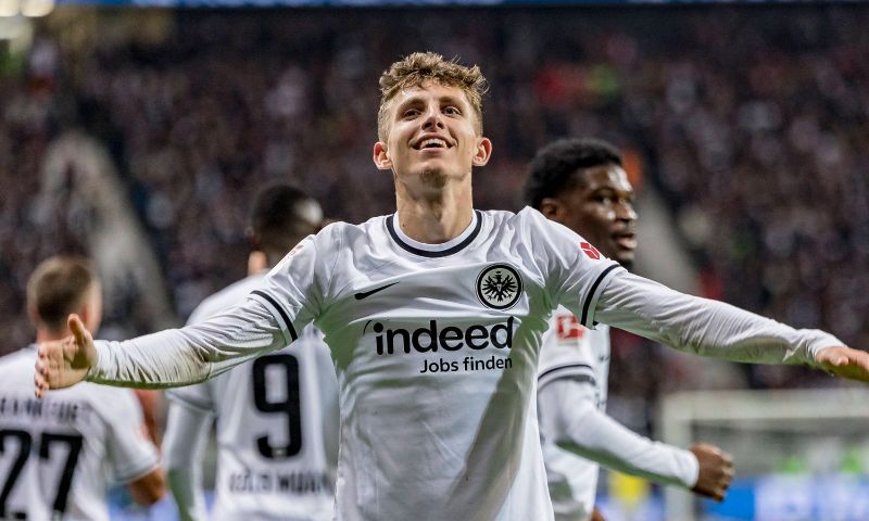 'Napoli shopt bij Frankfurt en legt 25 miljoen euro op tafel voor Lindstrom'