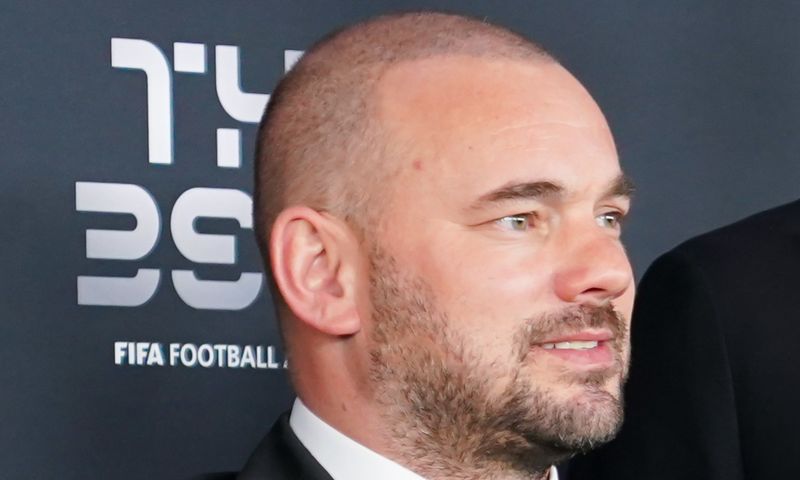 Sneijder laakt 'kliekje': 'Alles veranderen, een schoonmaak houden'