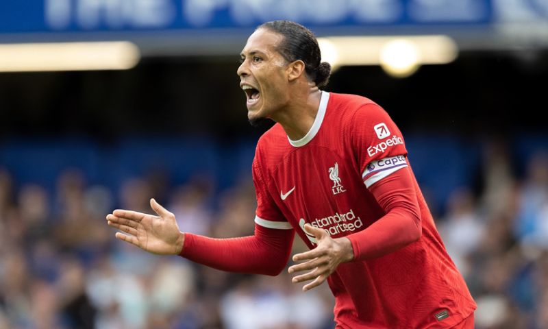 Van Dijk wordt door FA vervolgd na scheldkanonnade richting scheidsrechter