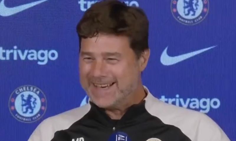 'Pochettino en journalisten praten over te lange mercato en grappen over Lukaku'