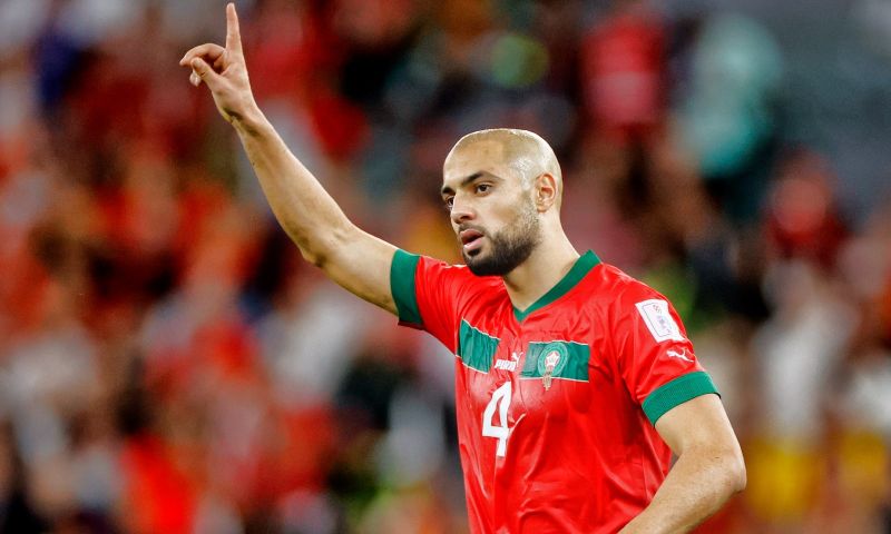 'Sensationele wending: Fulham probeert Amrabat-transfer te kapen'