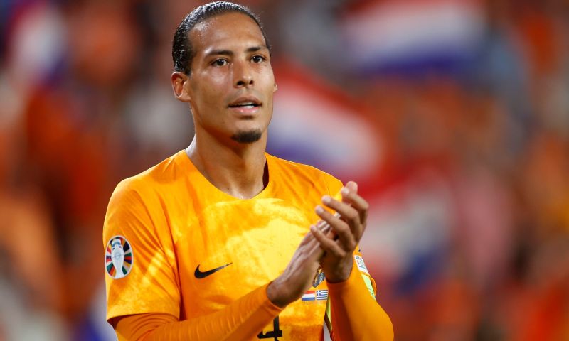 Van Dijk opgelucht na winst van gewijzigd Oranje: 'Stond als een huis vandaag'