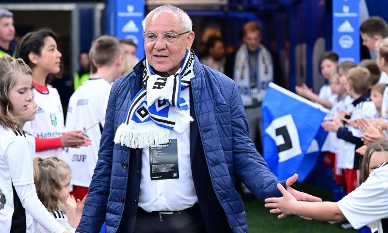 Open sollicitatie Magath bij Duitsland: 'Ik kan rust terugbrengen'