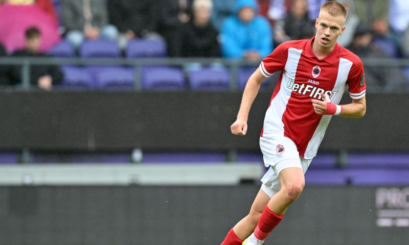 'Ajax en Barcelona monitoren zelfde toptalent uit ploeg Van Bommel voor januari'