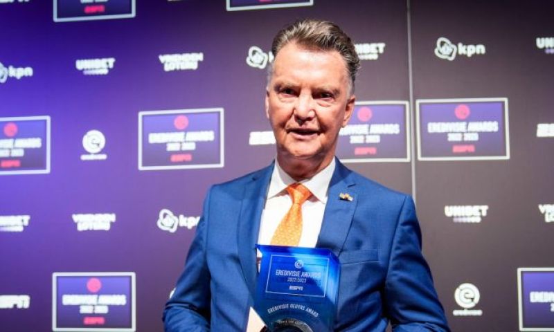 Van Gaal nu ook getipt bij Ajax: 'Ik vind het helemaal geen gek idee'