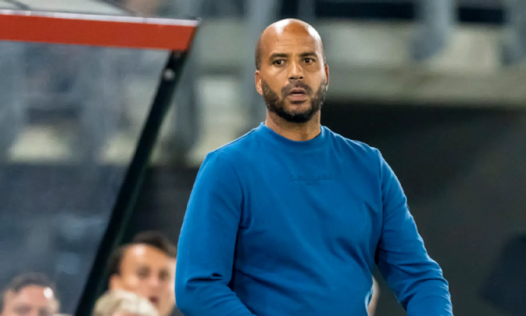 Coach AZ-opponent hoopt op riante bonus voor spelers na bijzondere comeback