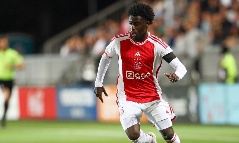 Huntelaar doet belofte over 'schatkamer' van Ajax: 'Komen er zeker meer aan'