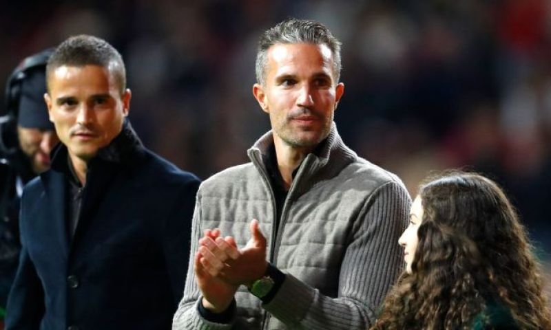 'Feyenoord stoomt Van Persie klaar: net zo'n extreme stijl als Slot'