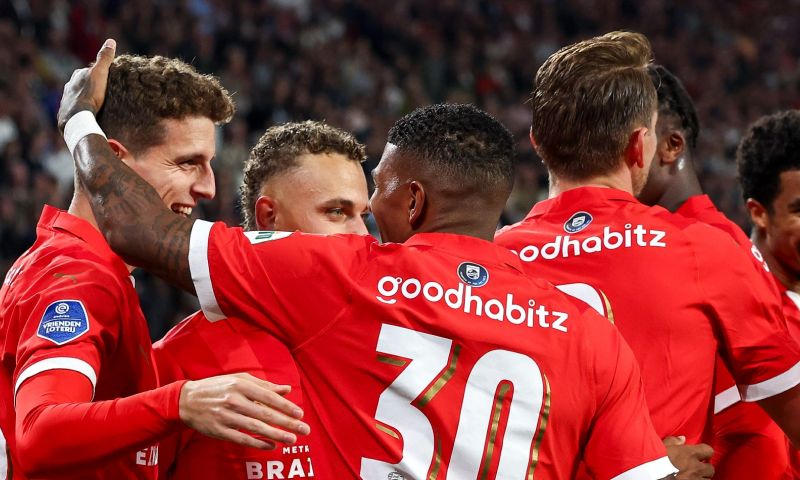 PSV vergeet vaker te scoren, maar wint wel en heeft nog altijd volle buit