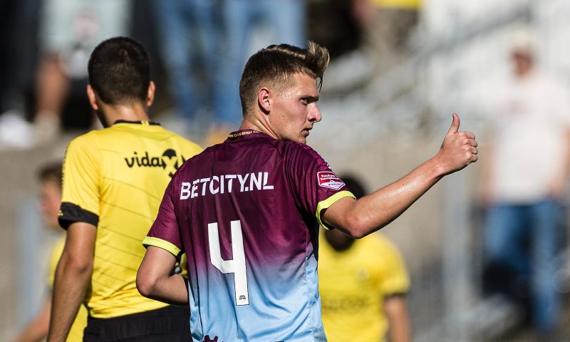 Roda JC is eerste periodekampioen na ongelooflijke uitglijder VVV