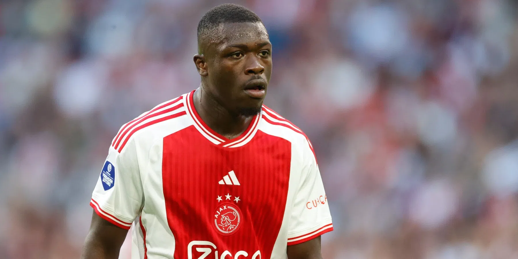 Brobbey en Ajax krijgen nieuws van KNVB na ongelukkige botsing met Vaessen