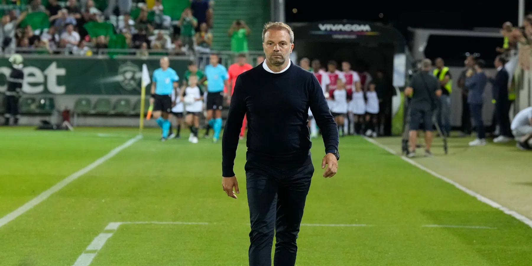 Steijn spreekt afschuw uit over lasers die Ajax teisteren