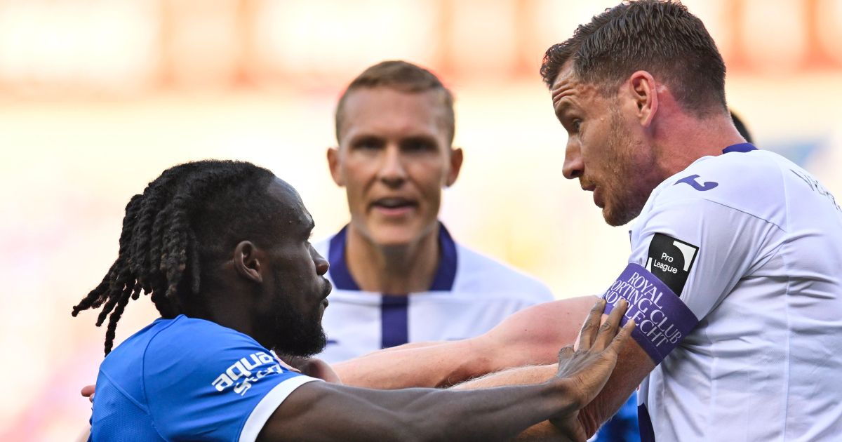 Genk-winger Bonsu Baah reageert op rode kaarten tegen Anderlecht en Westerlo 