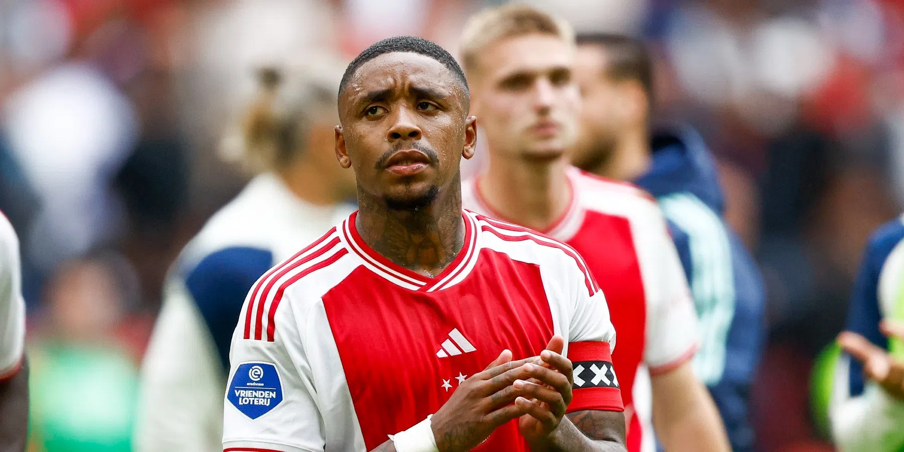 Diepe zucht Bergwijn na nieuw Ajax-fiasco: 'Mijn mening houd ik voor me'