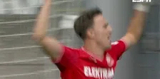 Thumbnail for article: Regeer krijgt vleugels na talent-award en knalt prachtig raak voor FC Twente