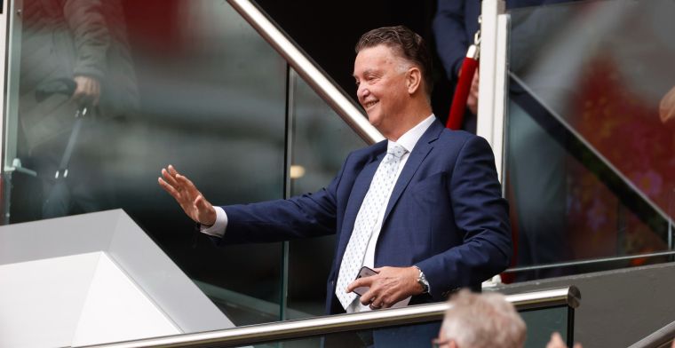 'Van Gaal hakt direct knopen door en beslist na gesprek over lot van Ajax-trainer'