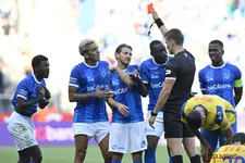 Thumbnail for article: Van der Elst voorspelt: “Op termijn een héél goeie transfer van KRC Genk”