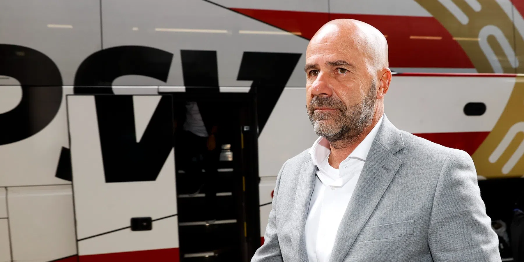 Bosz moet wisselen bij PSV en wijst vervangers aan voor Lang en Dest