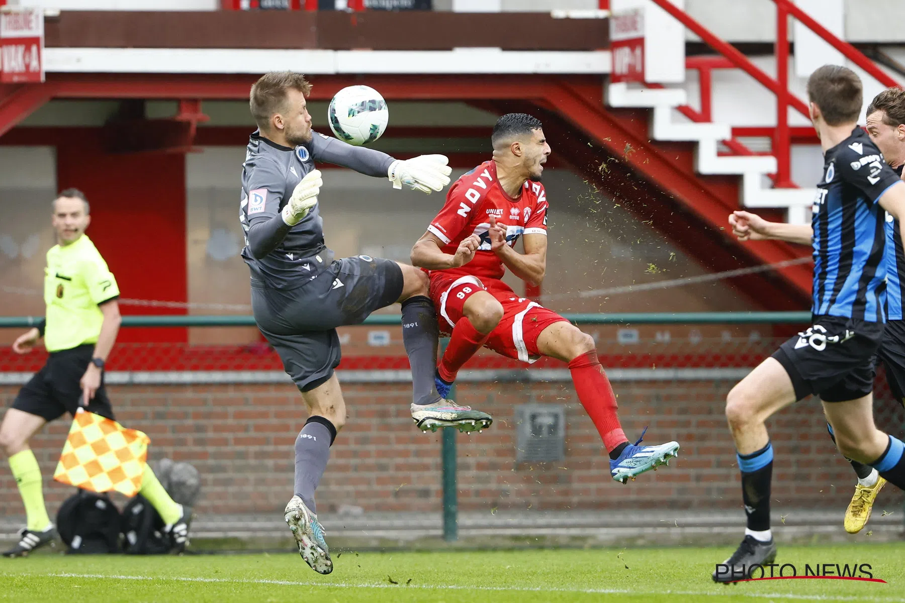 Kortrijk stunt in eigen huis en wint van Club Brugge