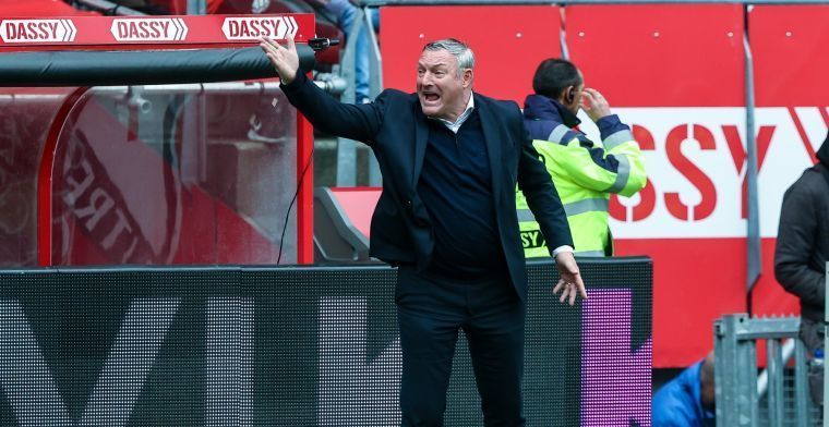 Jans bespreekt tactisch plan: 'Ajax had veel balbezit, maar vooral de verdedigers'