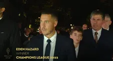 Thumbnail for article: Hazard verschijnt op gala van de Ballon d'Or, gepensioneerde amuseert zich 