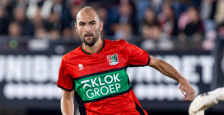 Bas Dost geeft update vanuit stadion na AZ - NEC