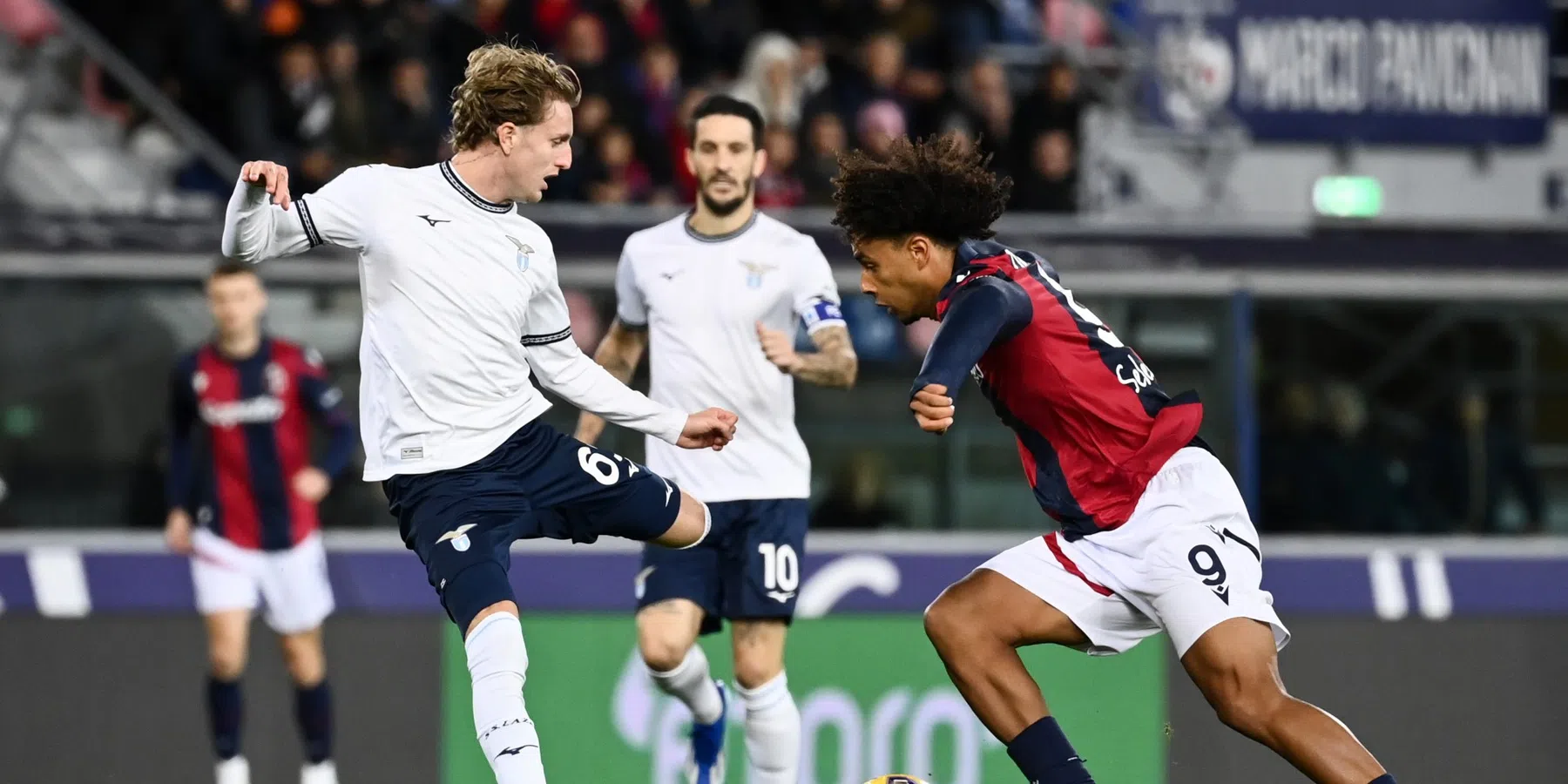 Zirkzee bezorgt Lazio met subtiele assist valse generale voor CL-duel Feyenoord