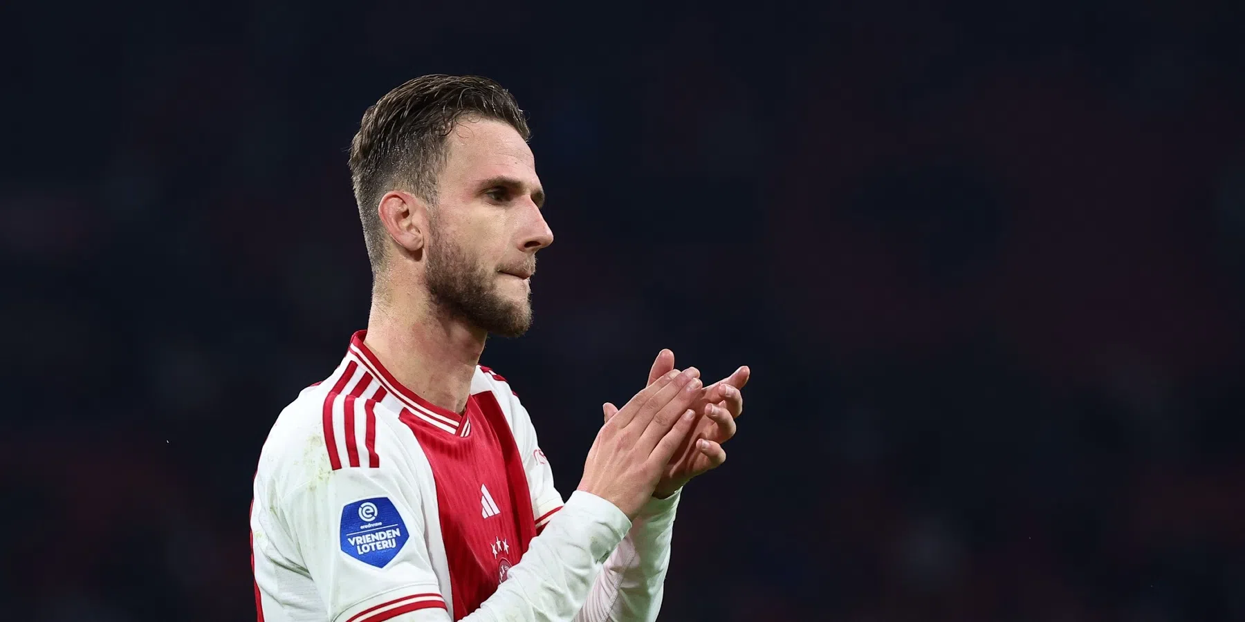 Van den Boomen grijpt kans bij Ajax: "Zo iemand heb je nodig in een ploeg"