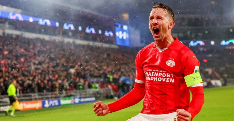 Lens-trainer Haise ergert zich tegen PSV: 'Werd met twee maten gemeten'