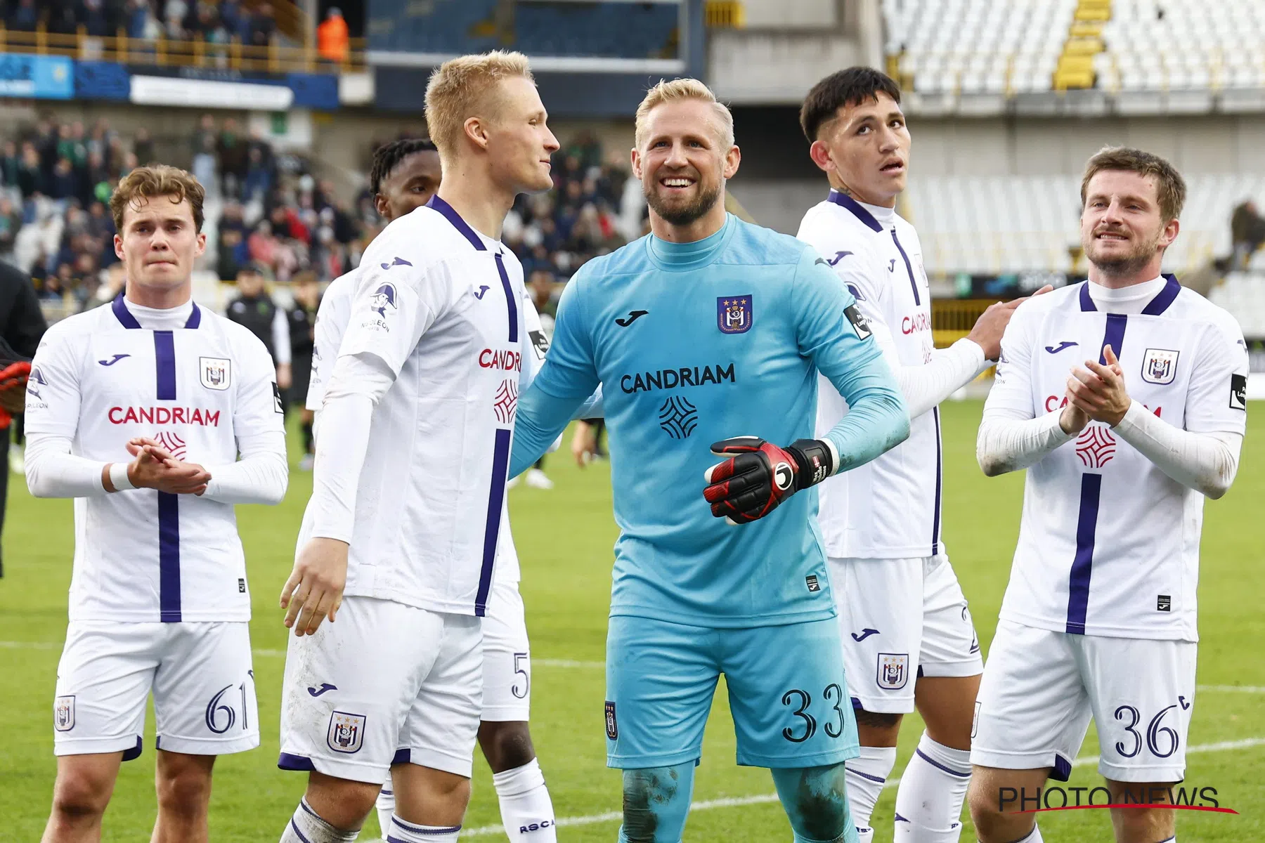 Schmeichel vindt Dolberg een vreselijke spits om tegen te spelen bij Anderlecht