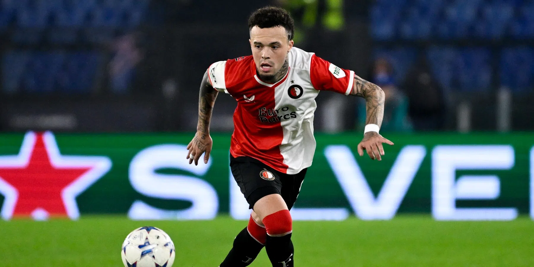 Hartman deelt complimenten uit bij Feyenoord: 'Dennis te Kloese voelt dat aan'