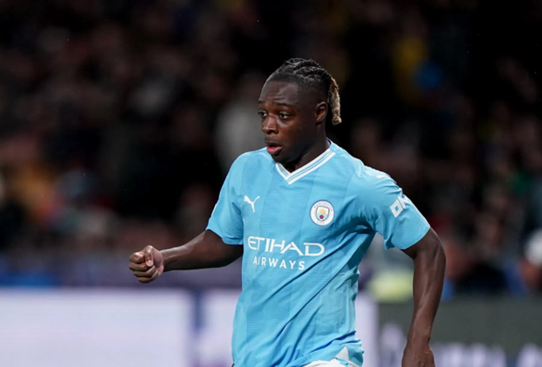 Jérémy Doku erg populair bij City-fans volgens Kevin Parker